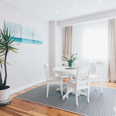 Apartment Garai By People *