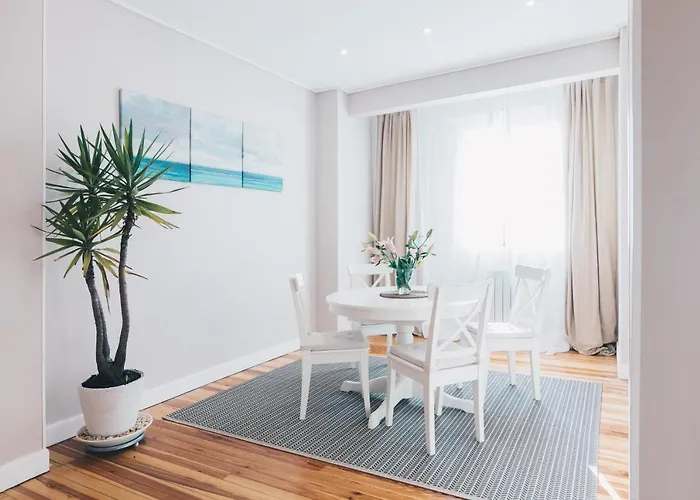 Lägenhet Garai By People *